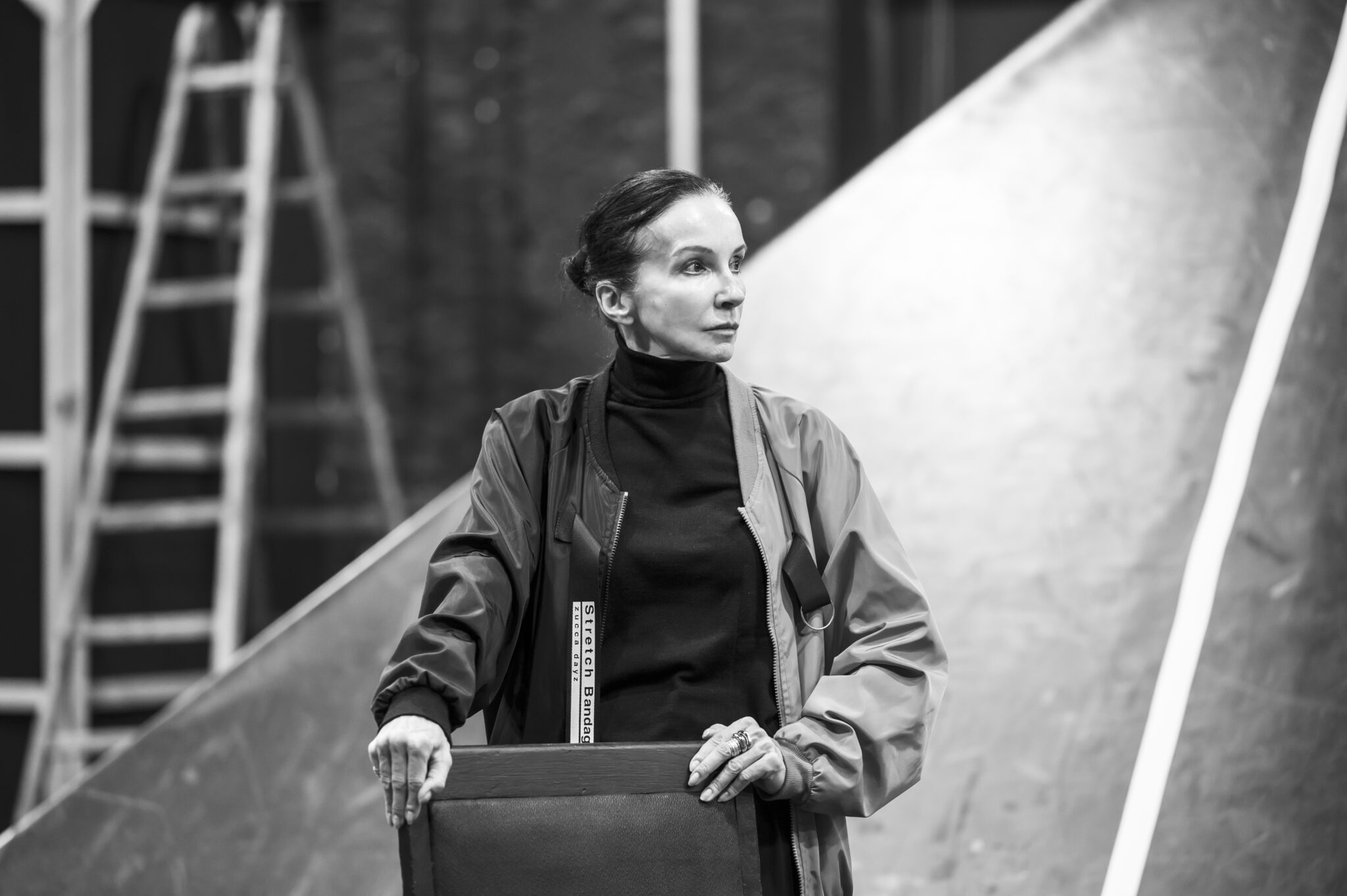 8 разгневанных женщин